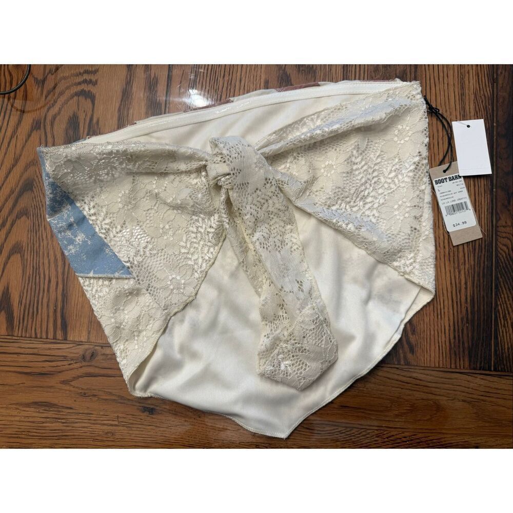 Originality White American Flag Bandana Strapless Cropped Top Size Large NWT - Picture 2 of 4